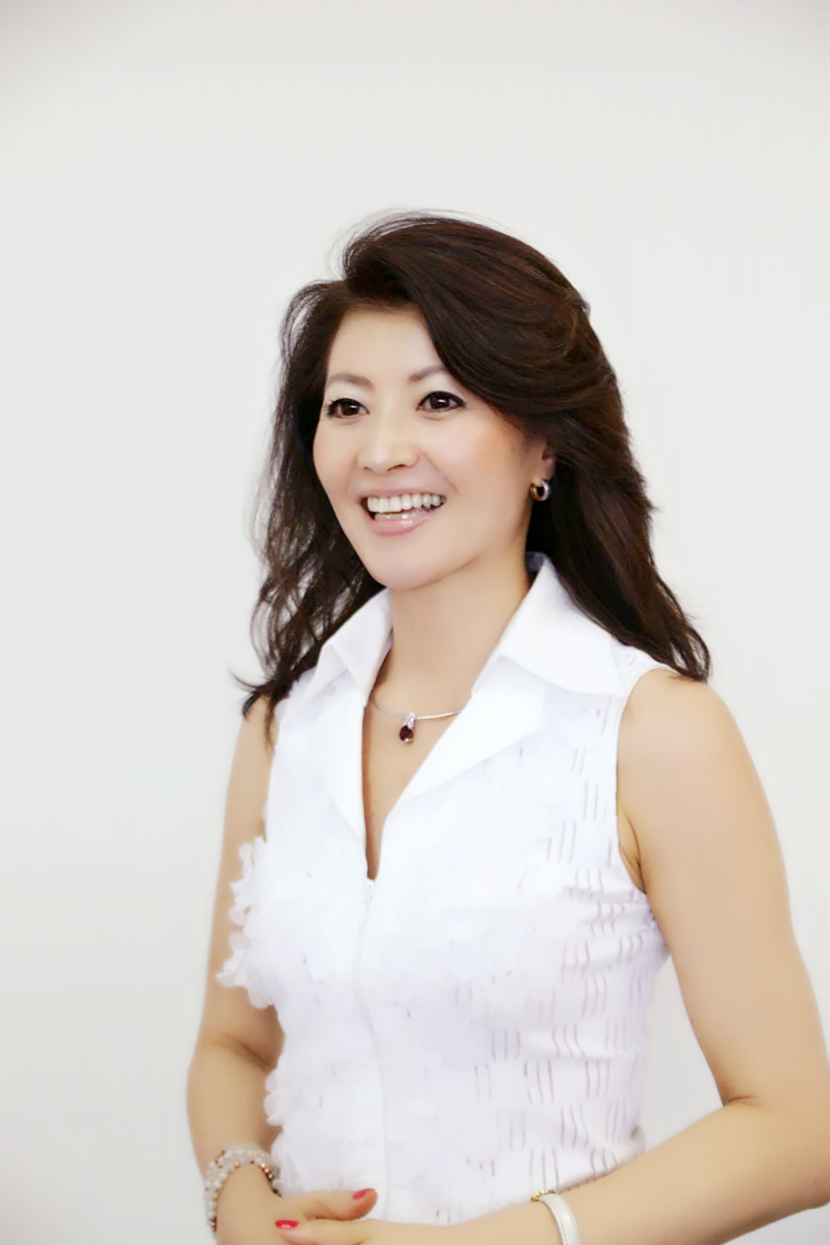 プロフィール